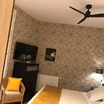 Boutique Caravan Cinema Gasthuis