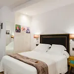 Boutique Caravan Cinema
