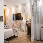 Boutique Caravan Cinema Gasthuis Bilbao