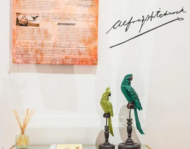 Boutique Caravan Cinema Гостьовий будинок 4*