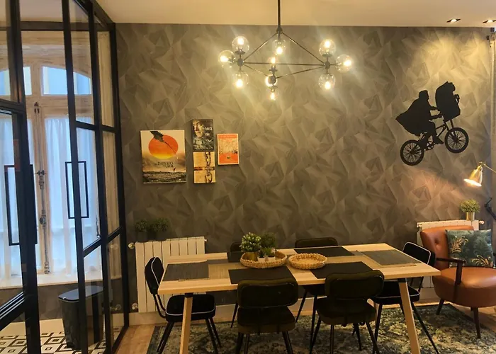 Гостьовий будинок Boutique Caravan Cinema 4*