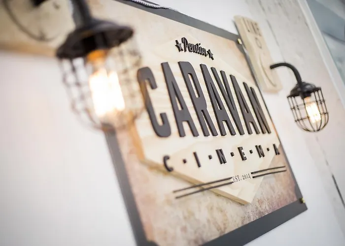 Boutique Caravan Cinema Більбао