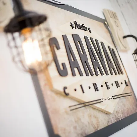 Boutique Caravan Cinema Bilbau