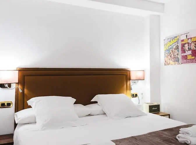 Boutique Caravan Cinema