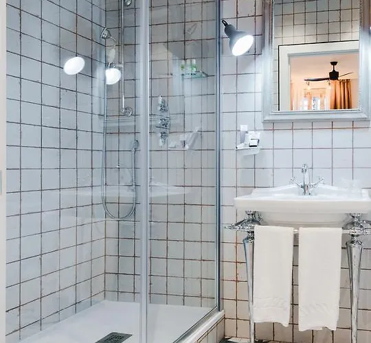 Gasthuis Boutique Caravan Cinema Bilbao