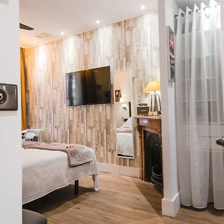 Boutique Caravan Cinema Vendégház Bilbao